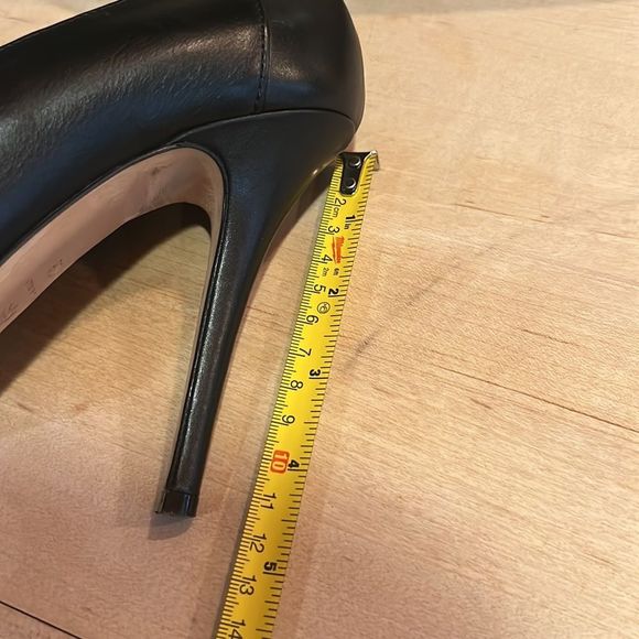 Escada black and gold leather heels - Picture 10 of 14